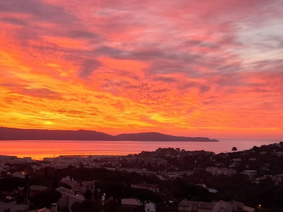 4-Star Private Villa With Heated Pool And Panoramic Sea View At Gulf De Saint Tropez Cavalaire-sur-Mer Eksteriør bilde