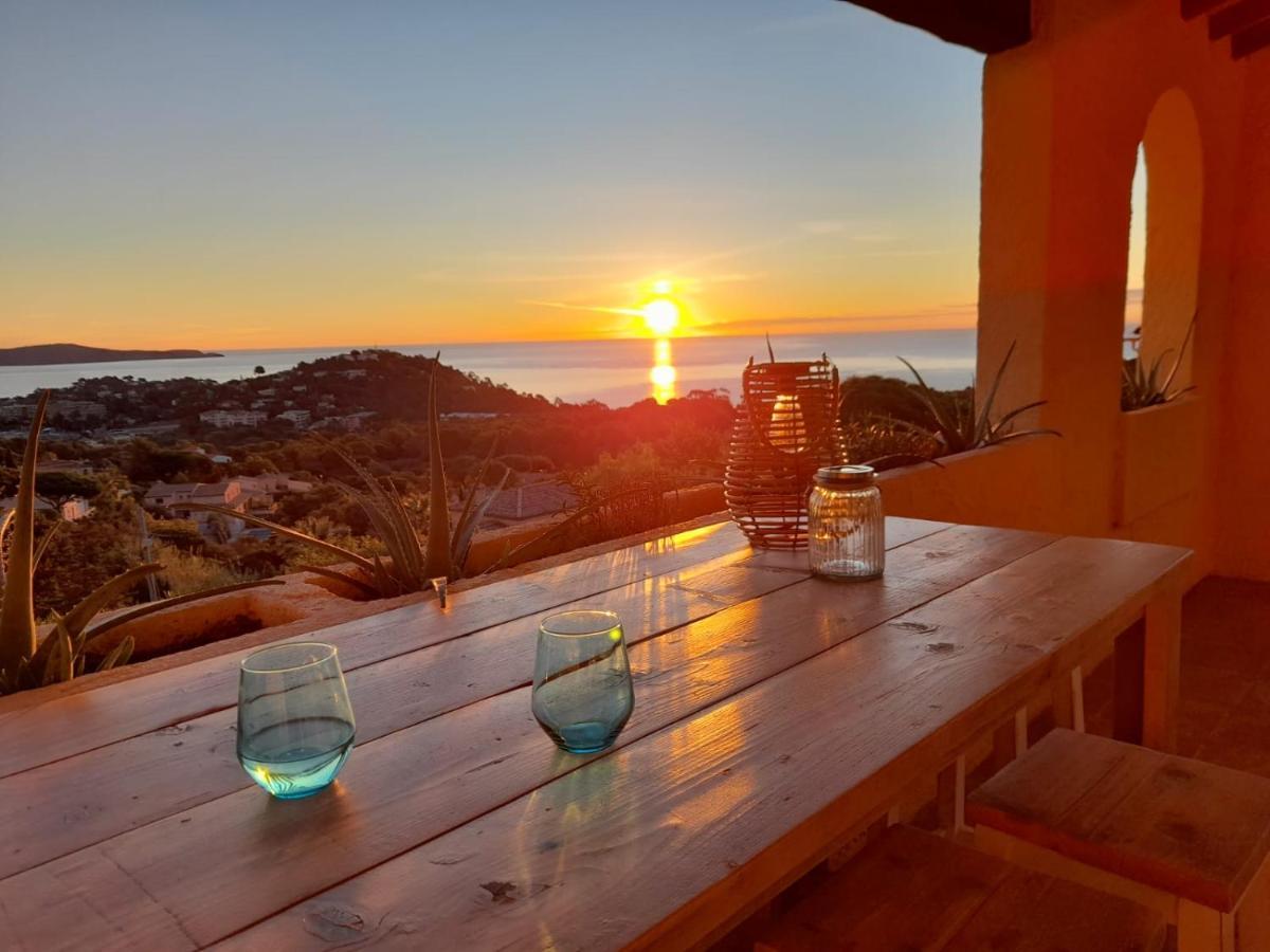 4-Star Private Villa With Heated Pool And Panoramic Sea View At Gulf De Saint Tropez Cavalaire-sur-Mer Eksteriør bilde